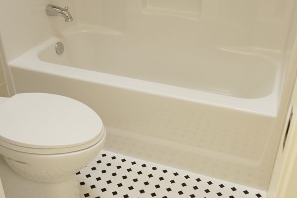 Fiberglass Tub Replacement in Aurora